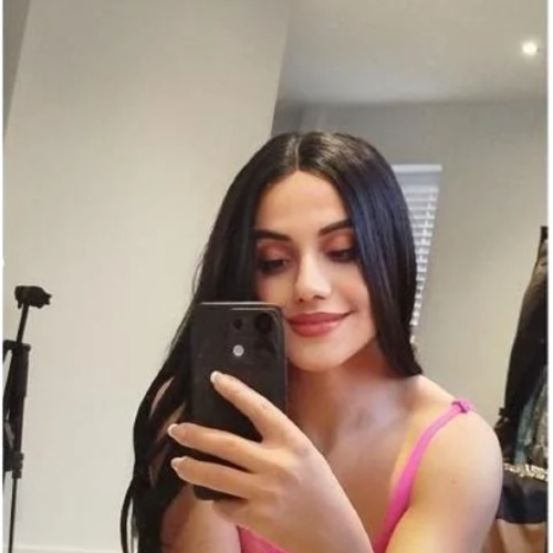 Sophia - a Trans Escort in Reading