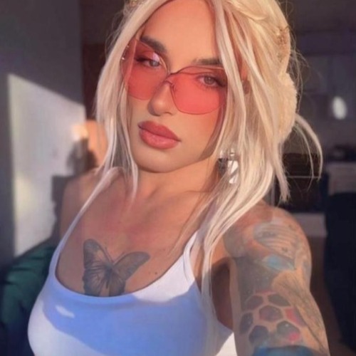 Elite - a Trans Escort in Fulham