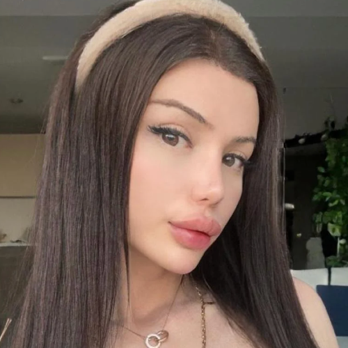 Valeria - a Trans Escort in City of London
