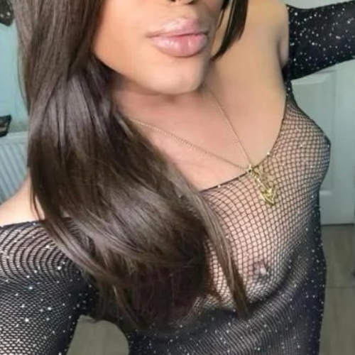 VALENTINA - a Trans Escort in Hull