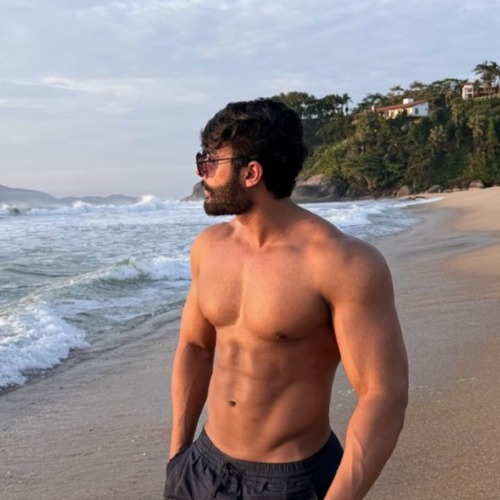 Diegomalon - a Male Escort in Chelsea