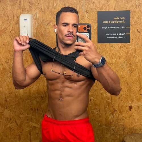 OttoX_XL - a Male Escort in Birmingham
