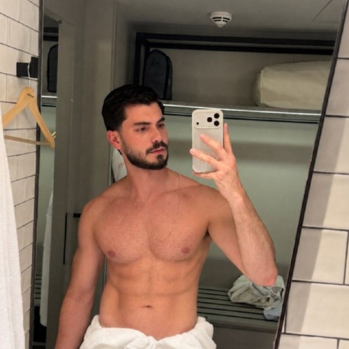 Filipe Casttro - a Male Escort in West Sussex