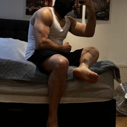 Luiz Bento - a Male Escort in Cornwall