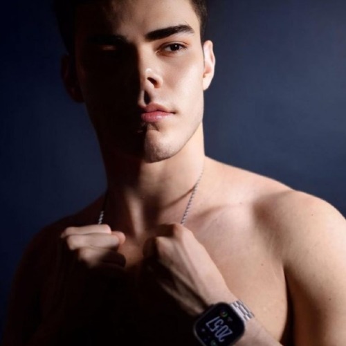 KevinAD - a Male Escort in Birmingham