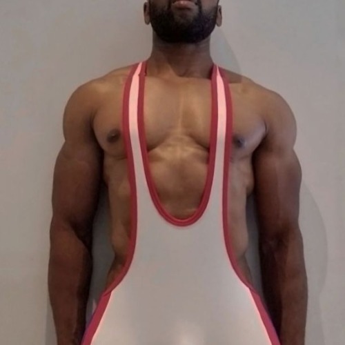 Body Station - a Male Escort in Worcestershire