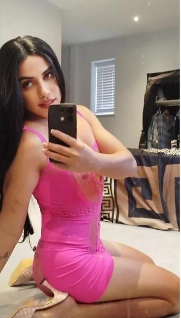 Sophia - a Trans Escort in Reading