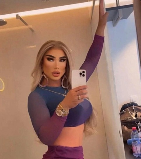 Horny  - a Trans Escort in City of London
