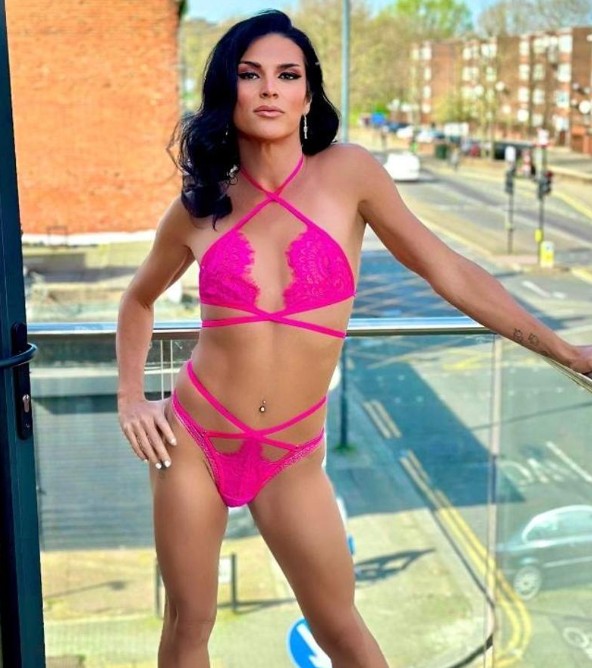 Carla - a Trans Escort in City of London