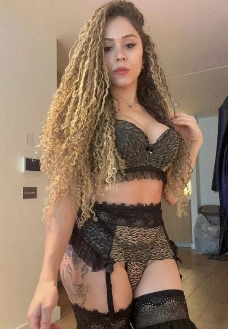 Yasmin - a Trans Escort in City of London