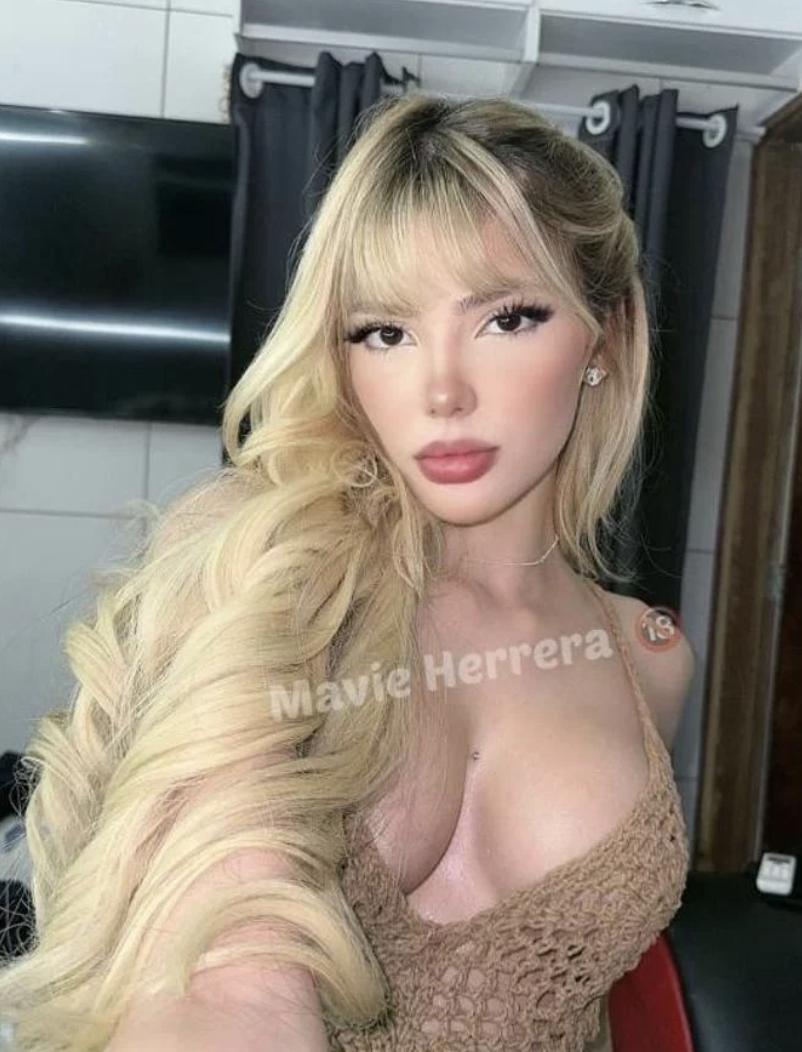 MAVIE - a Trans Escort in City of London