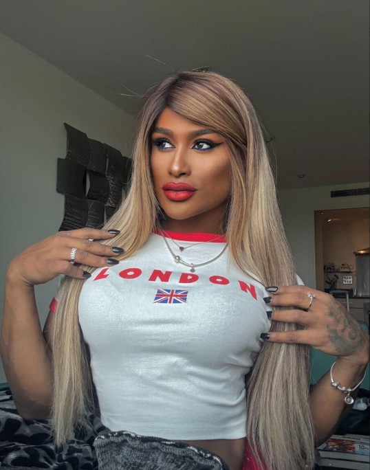 Maria - a Trans Escort in Essex
