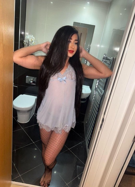 Laylla  - a Trans Escort in Derbyshire