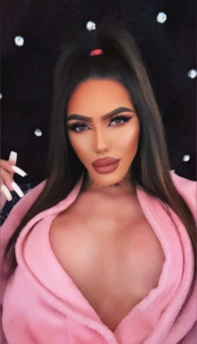 Lara  - a Trans Escort in Luton
