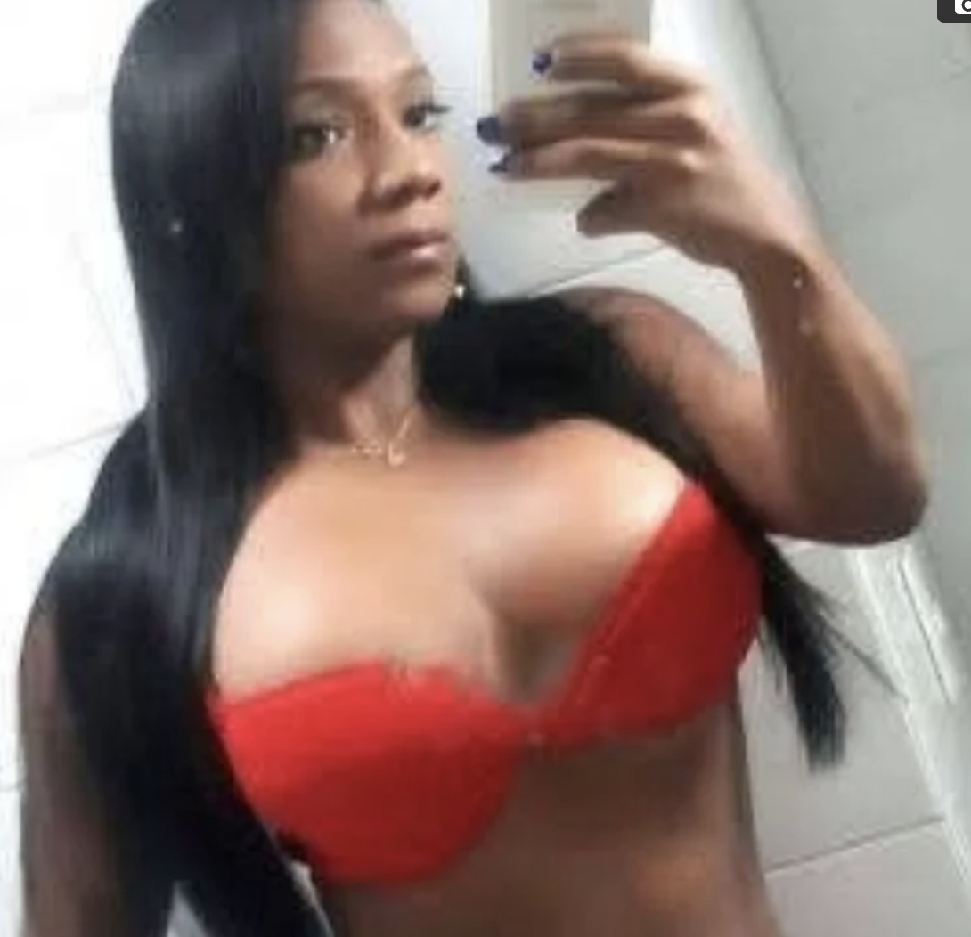 DOMINATRIX - a Trans Escort in Manchester