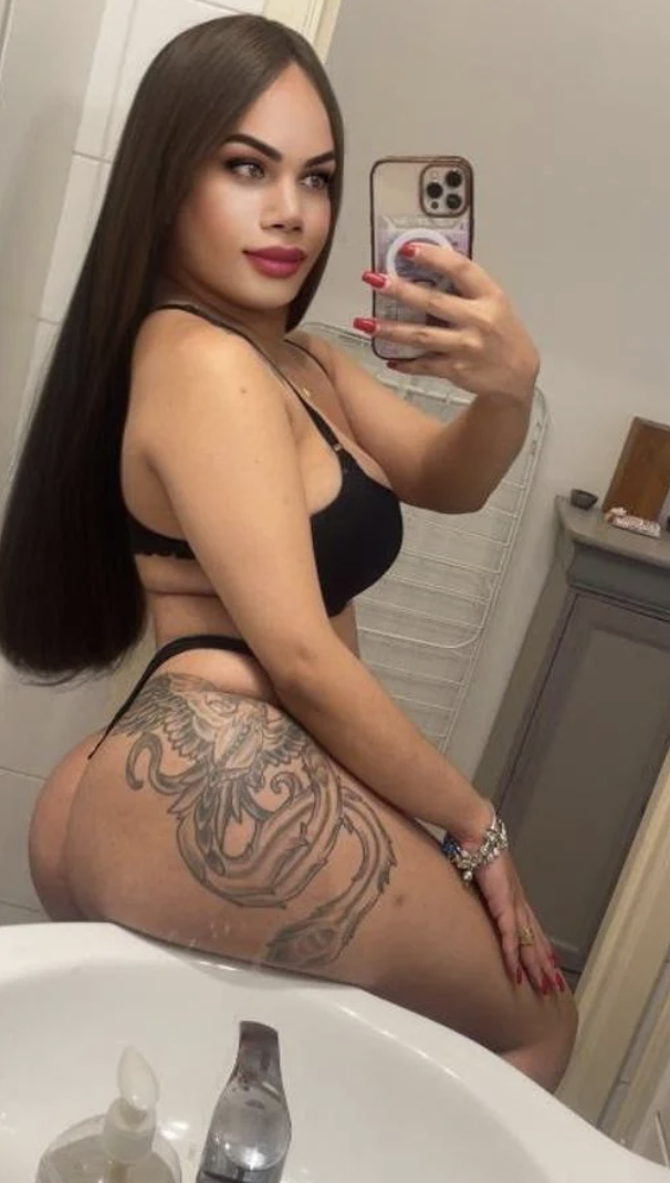 Leticia - a Trans Escort in Sheffield