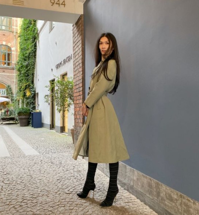 Zi - a Trans Escort in City of London