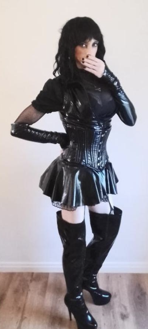 BethBritish - a Trans Escort in Sheffield