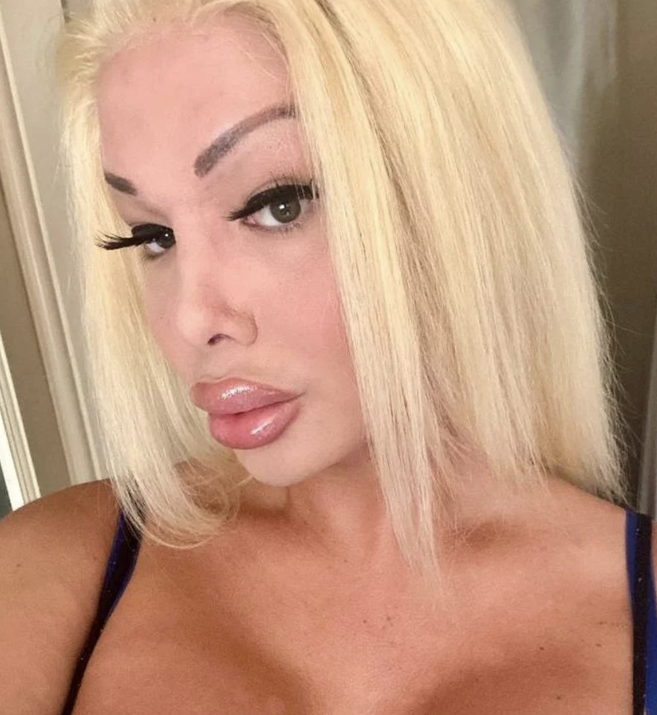 TsJordy - a Trans Escort in Birmingham