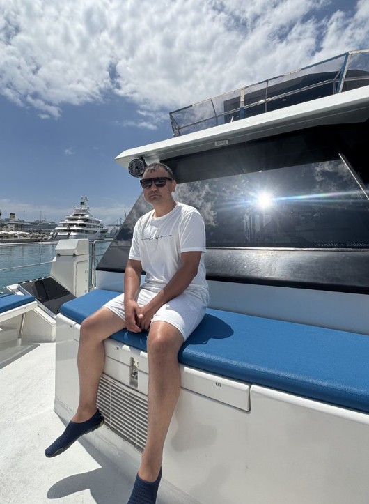 Finn  - a Male Escort in Orlando