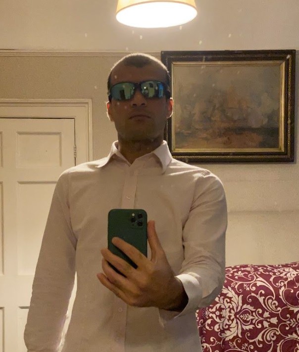 Kam  - a Male Escort in City of London