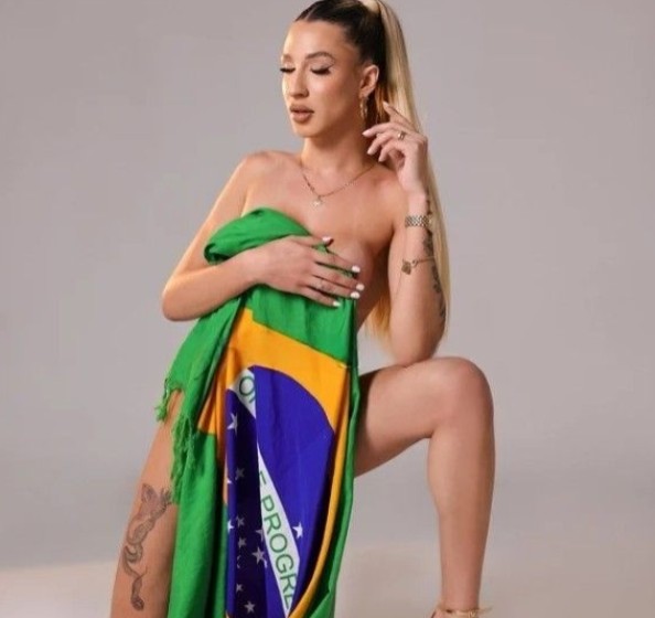 LARA PORN STAR - a Trans Escort in 