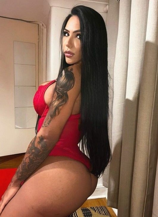 Jhennifer - a Trans Escort in 