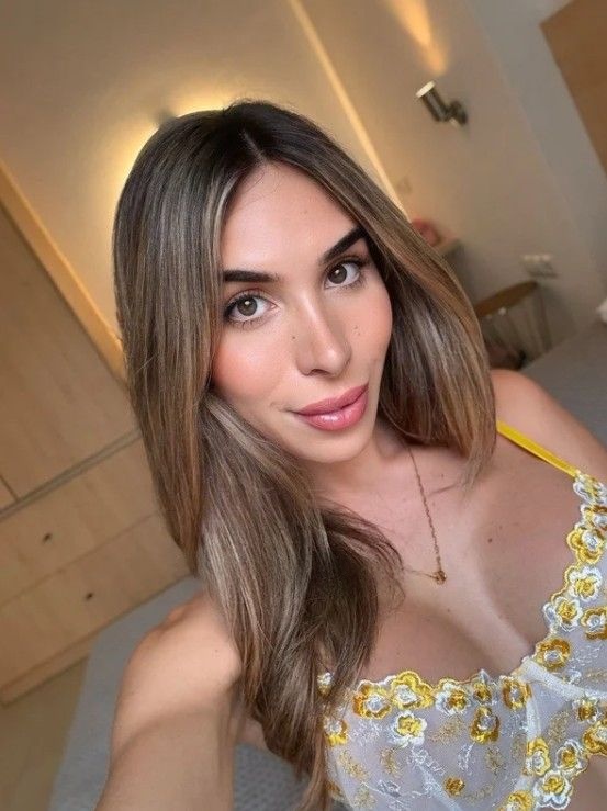 Agos - a Trans Escort in 