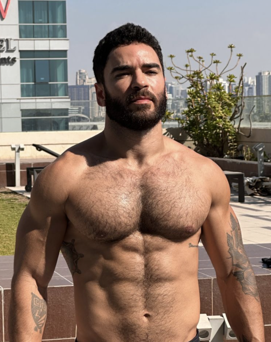 Cosa - a Male Escort in 