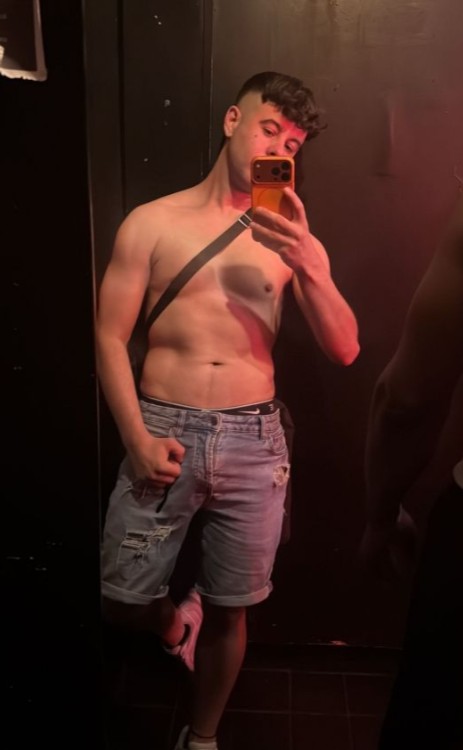 Maickereus - a Male Escort in Camden