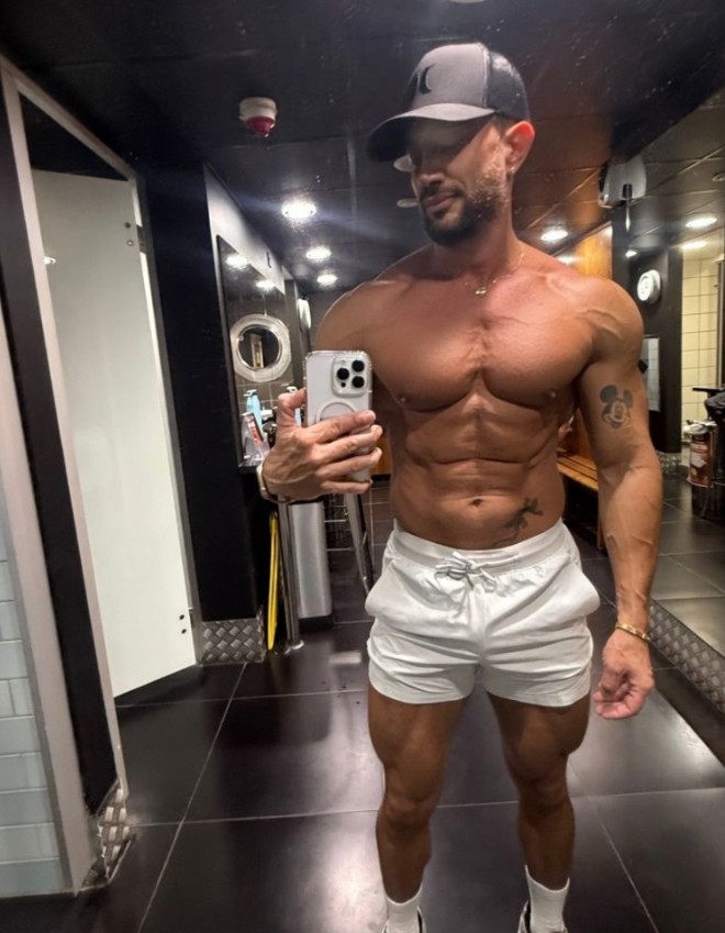 Eros_Boy - a Male Escort in Camden