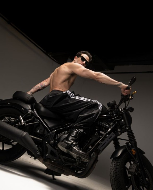 Santisanto - a Male Escort in Westminster