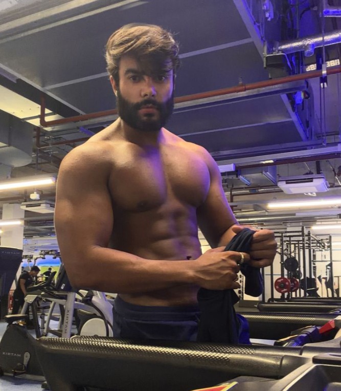 Diegomalon - a Male Escort in Chelsea