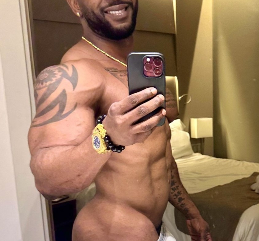 Hungmuscletop - a Male Escort in Chelsea
