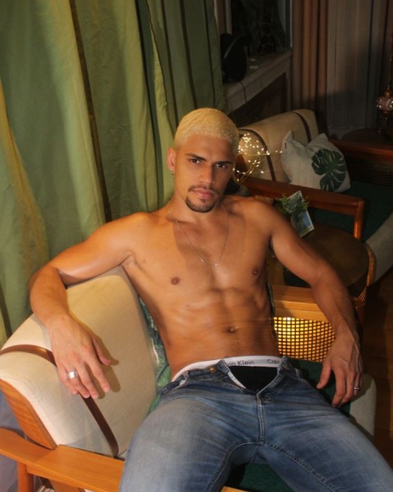 Marcos Oliver - a Male Escort in Chelsea