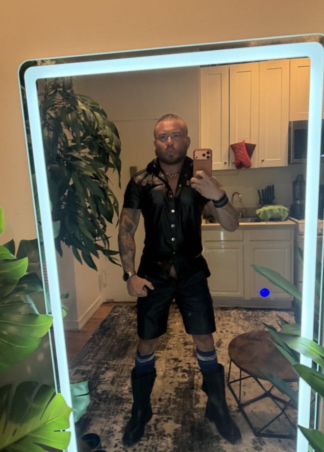 Zezaar - a Male Escort in Birmingham
