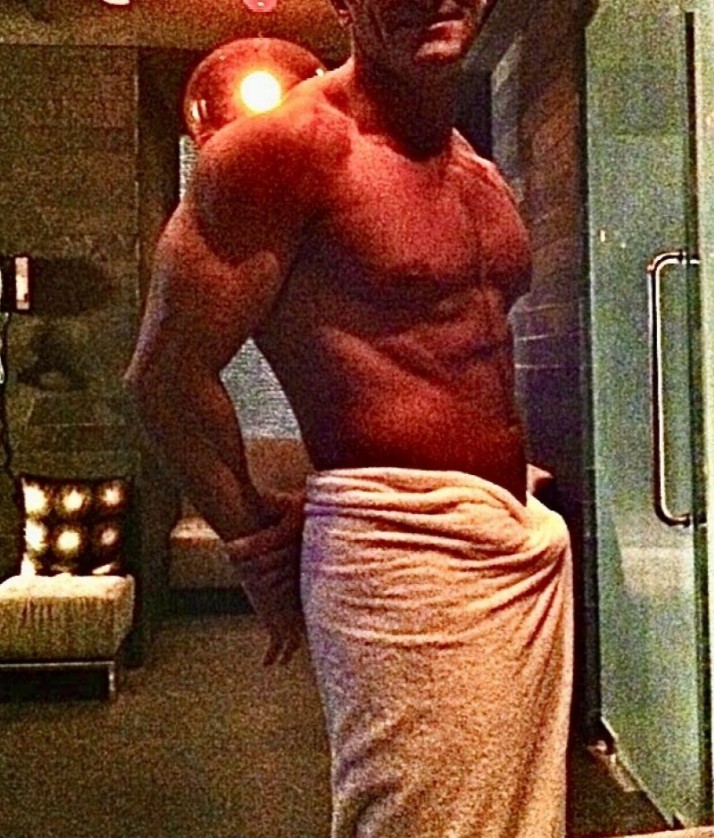 MANFORMANMUSCLE - a Male Escort in Birmingham