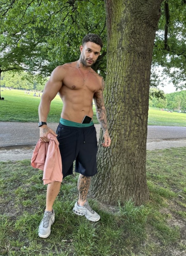 Lucasrocchaa - a Male Escort in Northamptonshire