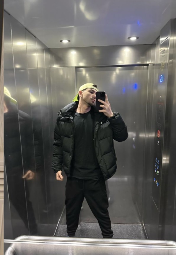 Ylton - a Male Escort in Bristol