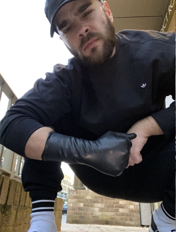 Alextopdom - a Male Escort in Middlesbrough