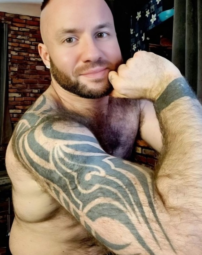 Justinkingxxx - a Male Escort in Birmingham