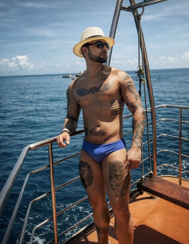 Lucas Rossi - a Male Escort in Sheffield