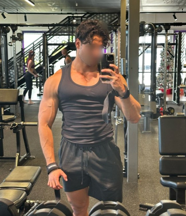 Gabriel_J - a Male Escort in Sheffield