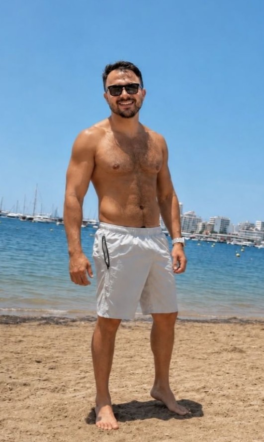 Leohorny - a Male Escort in Bedfordshire